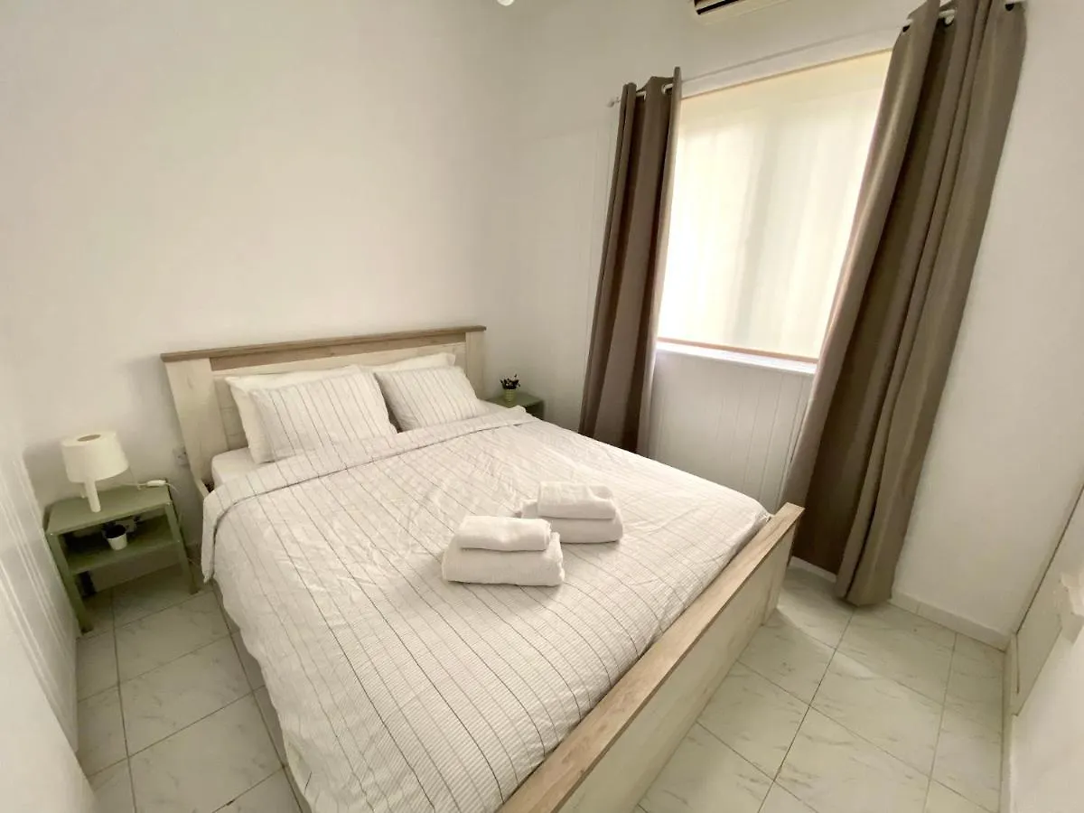 Kontheo Elli Ground Apt 2 Near The Beach Apartment Larnaca