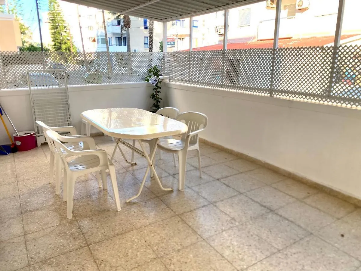 Kontheo Elli Ground Apt 2 Near The Beach Apartment Larnaca